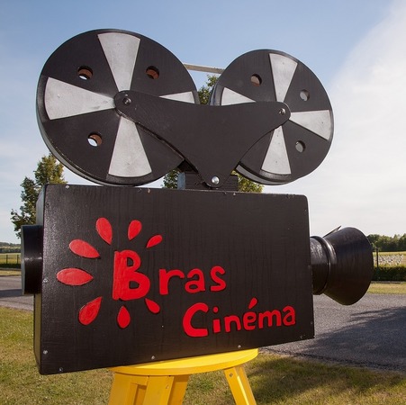 Bras fait son cinéma