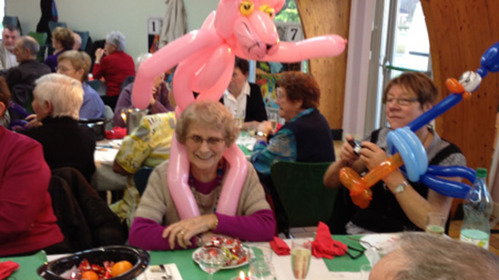 Repas spectacle pour les ainés