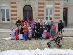 Bras renouvelle le carnaval